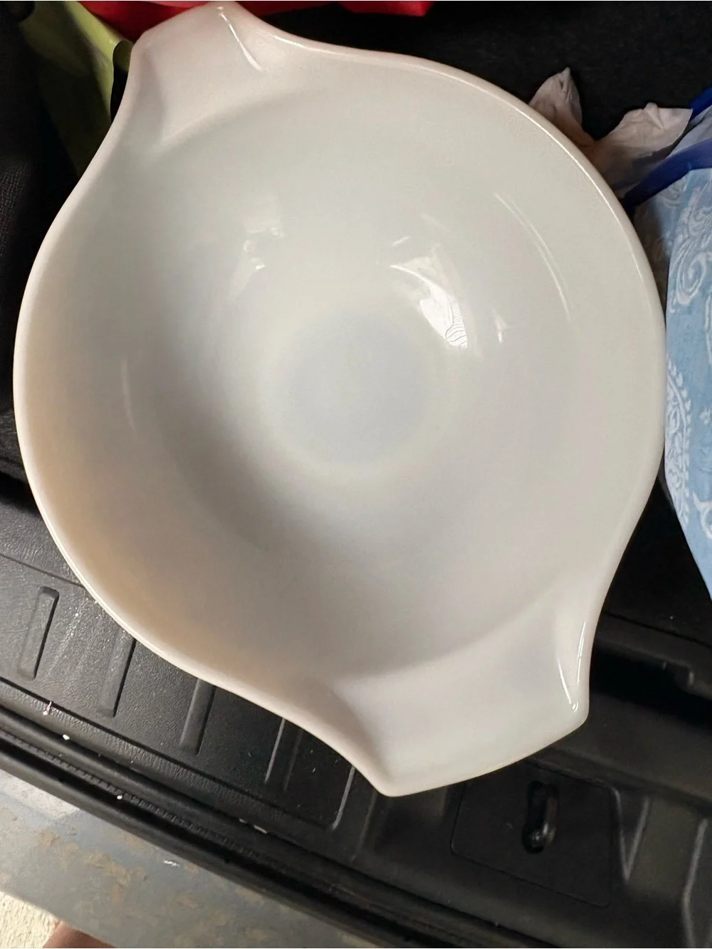 Pyrex Old Orchard Cinderella mixing bowl, likely the 4-quart model #444